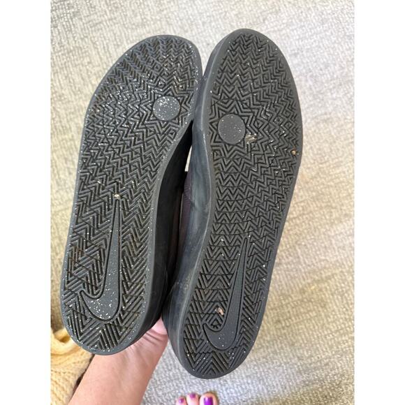 Nike SB blacked out low sneaker Mens size 13 - Picture 8 of 8